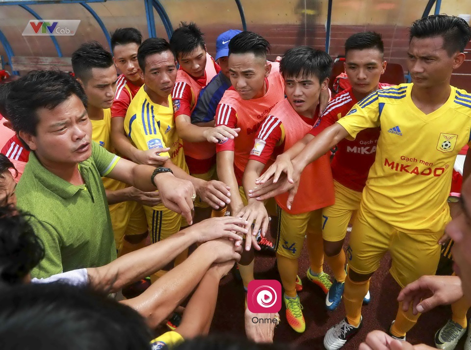 Tâm điểm Hàng Đẫy, “căng” cuộc chiến xuống hạng - 2 Đội bóng thành Nam quyết giành chiến thắng trong trận” chung kết ngược” với Tp.HCM