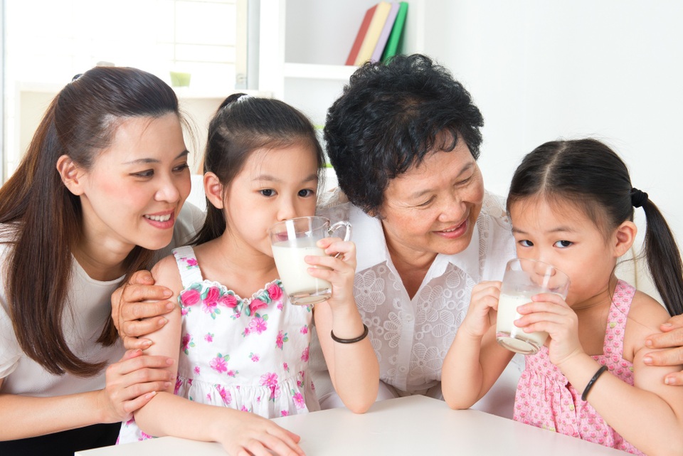 Vì sao mẹ Việt tin cậy sữa chuẩn “4 Không”? - 2 Chuẩn “4 không” giúp mẹ Việt yên tâm chăm sóc sức khỏe cho cả nhà