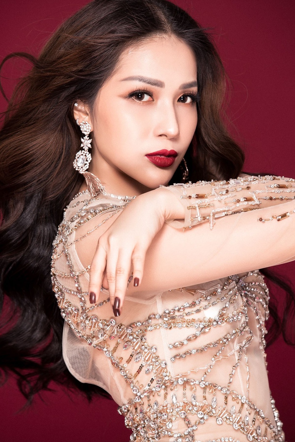 Bạn gái cũ Khương Ngọc trải lòng nỗi cô độc của người phụ nữ quá mạnh mẽ - 12 Bạn gái cũ Khương Ngọc trải lòng nỗi cô độc của người phụ nữ quá mạnh mẽ - 12