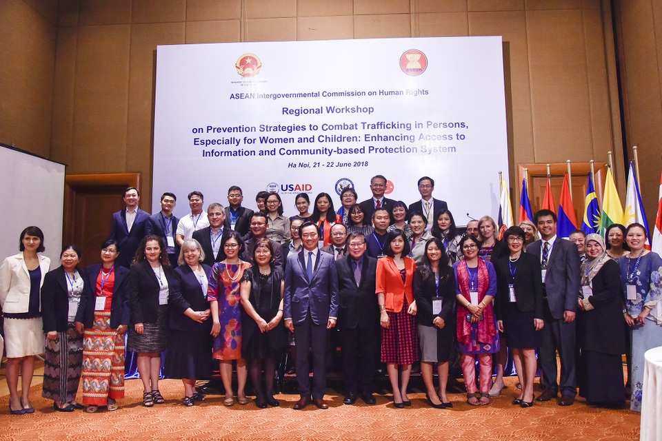 Các đại biểu dự Hội thảo quốc tế tại Việt Nam