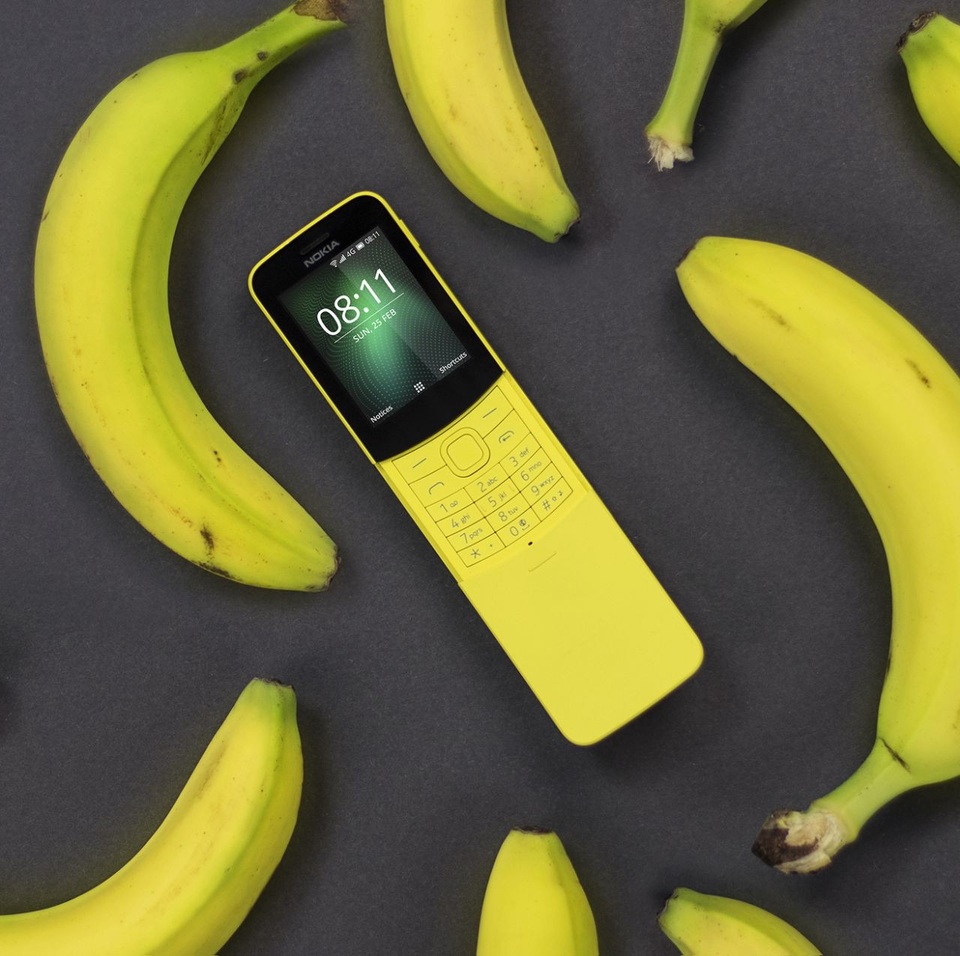 Sự "lợi hại" của Nokia 8110 khi trở thành chiếc điện thoại thứ 2 trong túi bạn - 2 Sự "lợi hại" của Nokia 8110 khi trở thành chiếc điện thoại thứ 2 trong túi bạn - 2