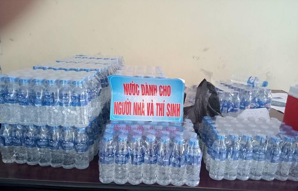 Hà Tĩnh: Hàng ngàn chỗ ở, suất ăn miễn phí, giá rẻ cho các sĩ tử - 2 Hà Tĩnh: Hàng ngàn chỗ ở, suất ăn miễn phí, giá rẻ cho các sĩ tử - 2