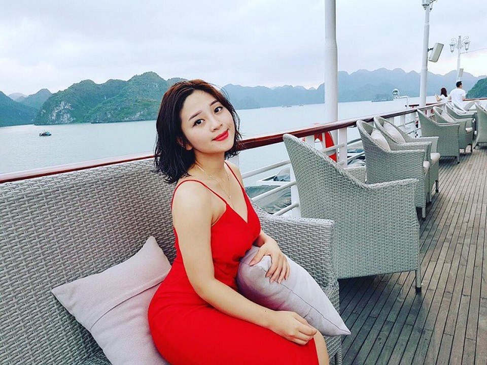 “Hot girl múa côn” chia sẻ bí quyết sở hữu vòng một gợi cảm không dao kéo - 13 “Hot girl múa côn” chia sẻ bí quyết sở hữu vòng một gợi cảm không dao kéo - 13