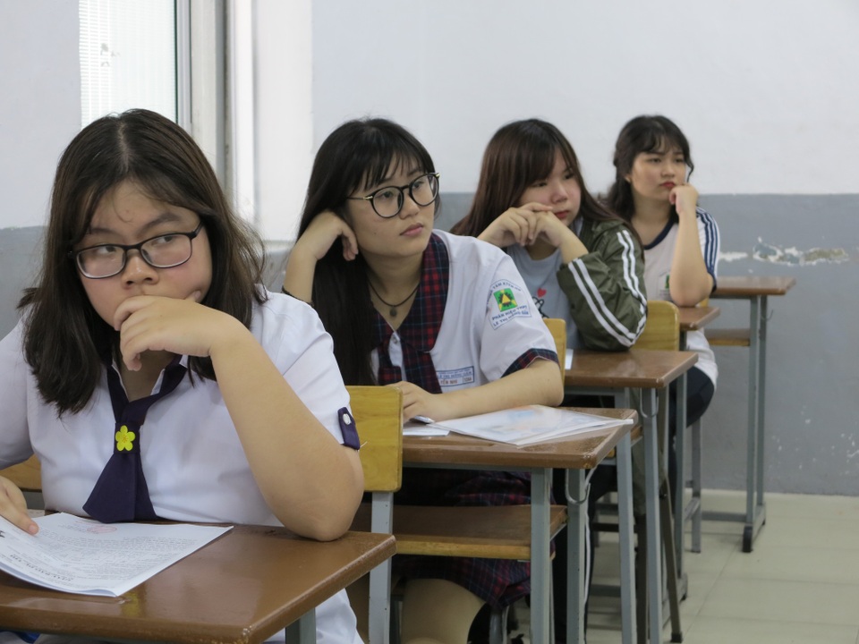 Chấm thi Ngữ văn THPT quốc gia: 6000 bài mới có 3 bài đạt từ 8 điểm trở lên - 1 Thí sinh TPHCM trong kỳ thi THPT quốc gia năm 2018