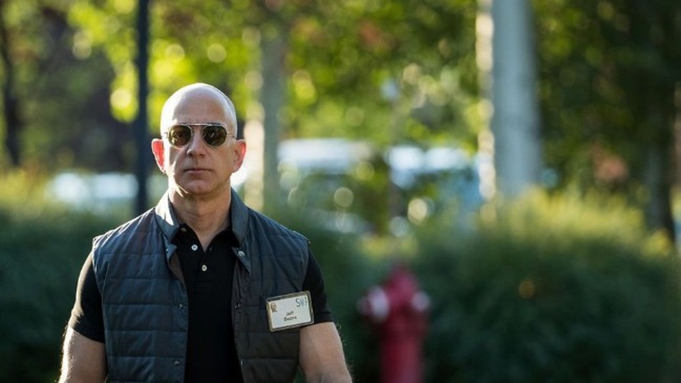 Ông chủ Amazon: Đừng bao giờ mơ cân bằng được công việc và cuộc sống - 1
Giám đốc điều hành Amazon Jeff Bezos - Ảnh: Internet