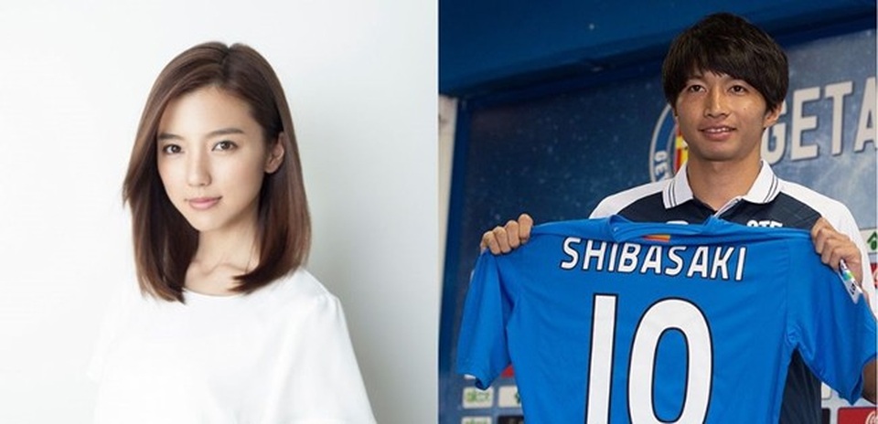 Điểm danh các mỹ nữ sexy cặp bồ với cầu thủ World Cup xấu trai - 10 Điểm danh các mỹ nữ sexy cặp bồ với cầu thủ World Cup xấu trai - 10