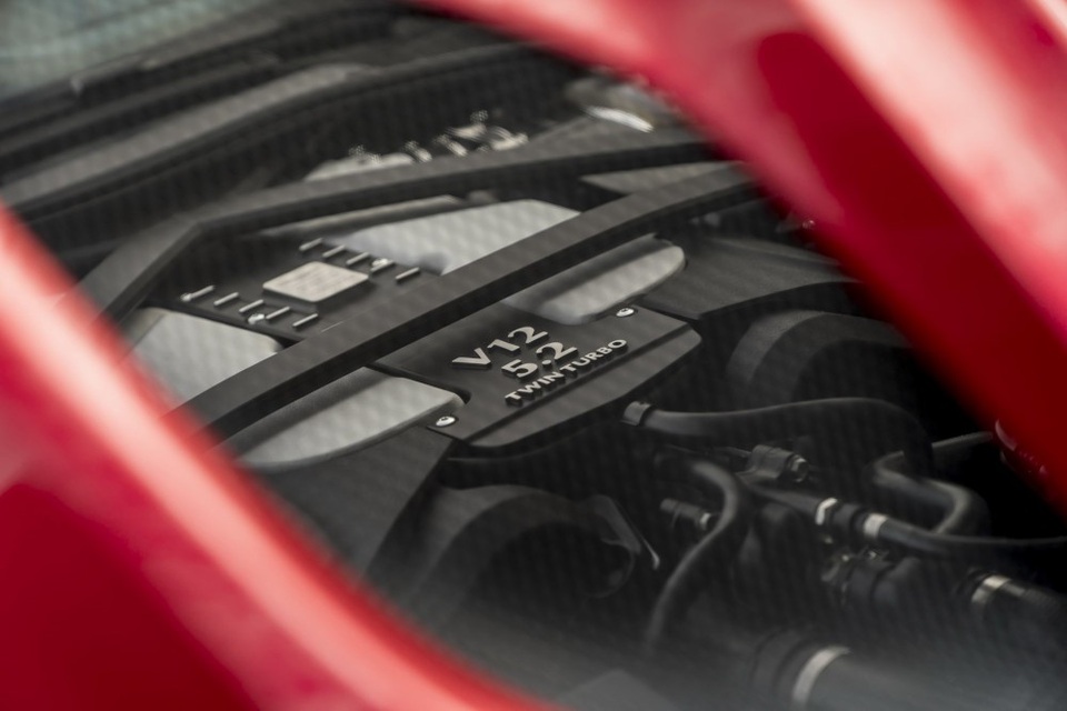 DBS Superleggera - Sự "trở lại" của Aston Martin - 2 DBS Superleggera - Sự "trở lại" của Aston Martin - 2