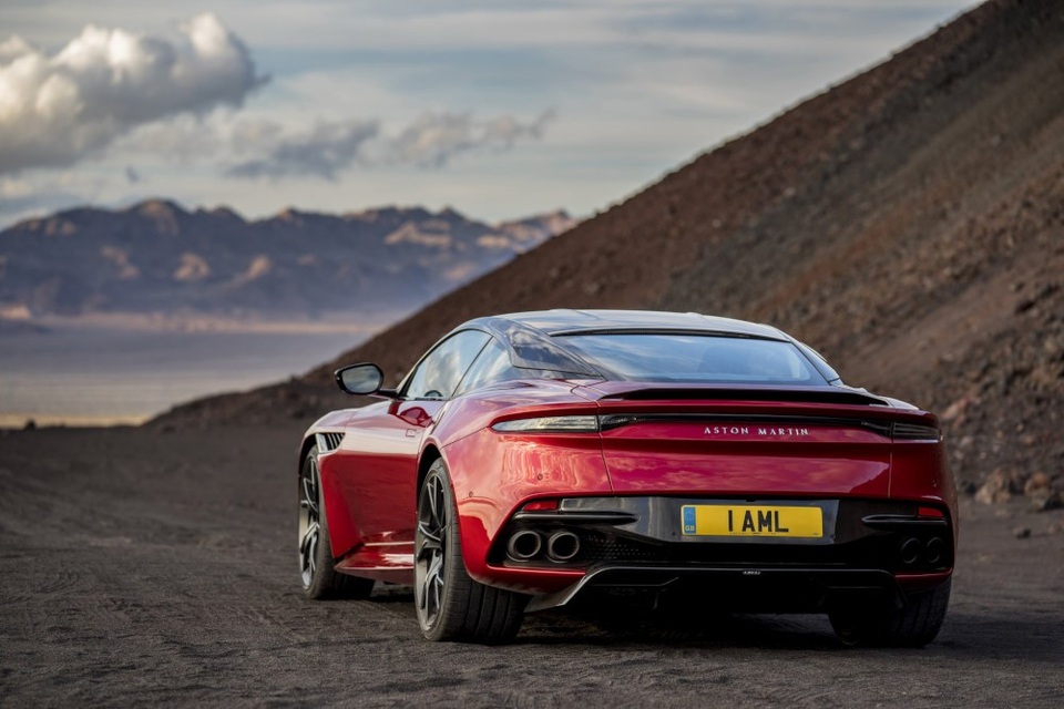 DBS Superleggera - Sự "trở lại" của Aston Martin - 7 DBS Superleggera - Sự "trở lại" của Aston Martin - 7