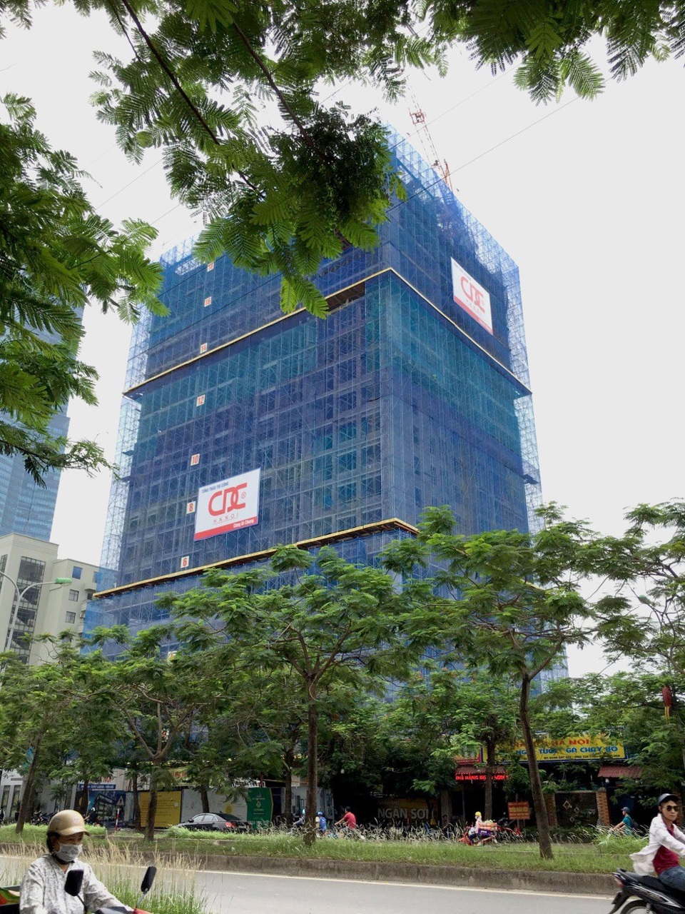 Dự án The Sun đã xây dựng đến tầng 19.