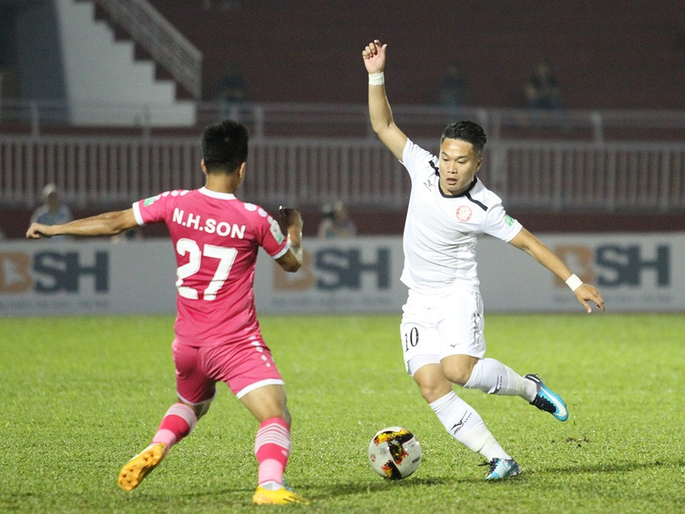 Hai đội bóng TPHCM tranh suất trụ hạng tại V-League - 2 CLB TPHCM và Sài Gòn FC sẽ trực tiếp tranh suất trụ hạng với nhau (ảnh: Trọng Vũ)