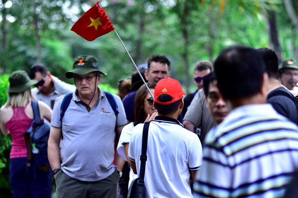 Theo bà Nguyễn Thị Ánh Hoa, Phó GĐ Sở Du lịch TPHCM thì thành phố có bề dày lịch sử và phong phú điểm tham quan. Lãnh đạo Sở cân nhắc rất nhiều về các tour giới thiệu đến các đại biểu. Yếu tố du khách nước ngoài cần gì khi đến TPHCM được đẩy lên hàng đầu. Chính vì thế, tour phải thể hiện được tính đặc trưng của thành phố thông qua từng điểm đến.