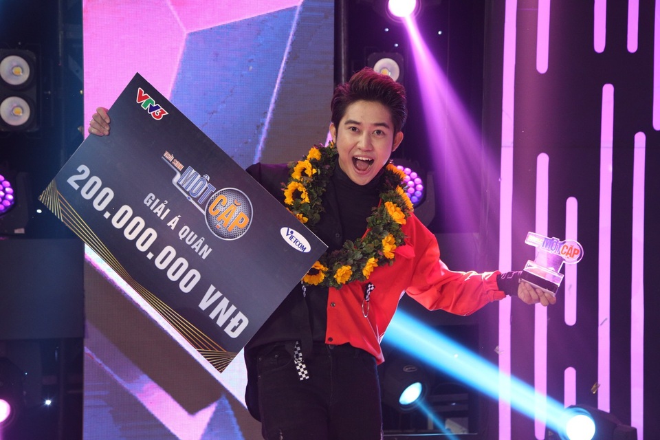 Sau 2 phần trình diễn, điểm số của Tố Tố là Quốc Bảo với tổng điểm trong đêm thi là 77,97, nam MC vụt mất ngôi vị quán quân và về nhì với giải thưởng tiền mặt là 200 triệu đồng.