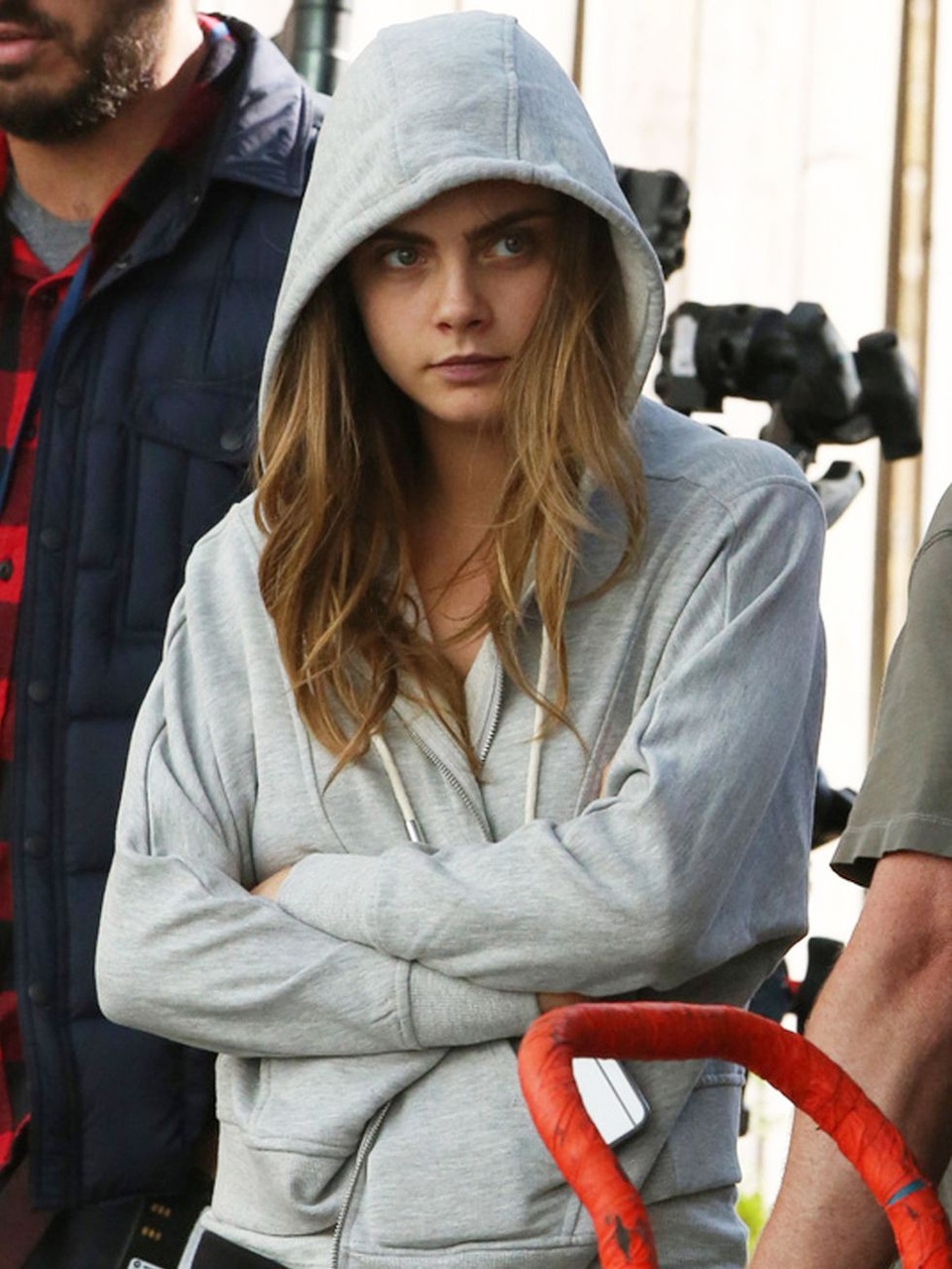 Khi sao mặt mộc vẫn xinh - 15 Cara Delevingne