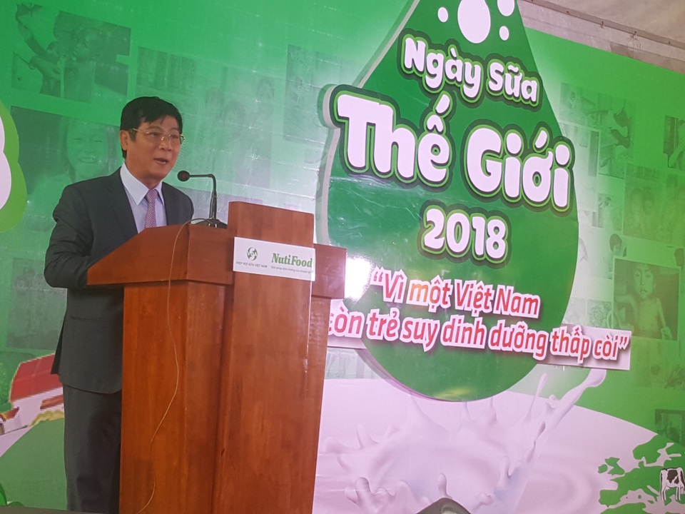 NutiFood cam kết luôn nỗ lực: Vì một Việt Nam không còn trẻ suy dinh dưỡng - 1 PGS.TS Trần Quang Trung, Chủ tịch Hiệp hội sữa Việt Nam phát biểu khai mạc Ngày Sữa Thế Giới 2018
