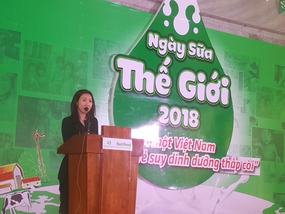 NutiFood cam kết luôn nỗ lực: Vì một Việt Nam không còn trẻ suy dinh dưỡng - 2 Bà Trần Thị Lệ, Tổng giám đốc Công ty CP thực phẩm dinh dưỡng NutiFood với những chia sẻ tâm huyết tại Ngày Sữa Thế Giới 2018
