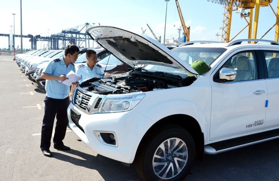 Tháng 7, ô tô sẽ xuống giá mạnh: Chờ thêm 1 tháng mua xe thuế 0% - 1
Một số mẫu xe nhập khẩu chưa thể về trong tháng 6
