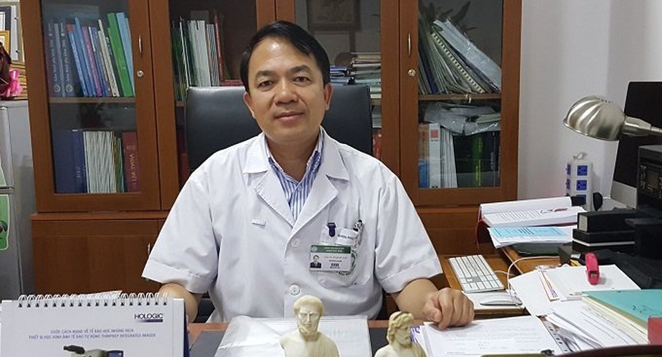 Hạnh phúc muộn của nữ giảng viên sau cái chết của người con duy nhất - 2 Hạnh phúc muộn của nữ giảng viên sau cái chết của người con duy nhất - 2