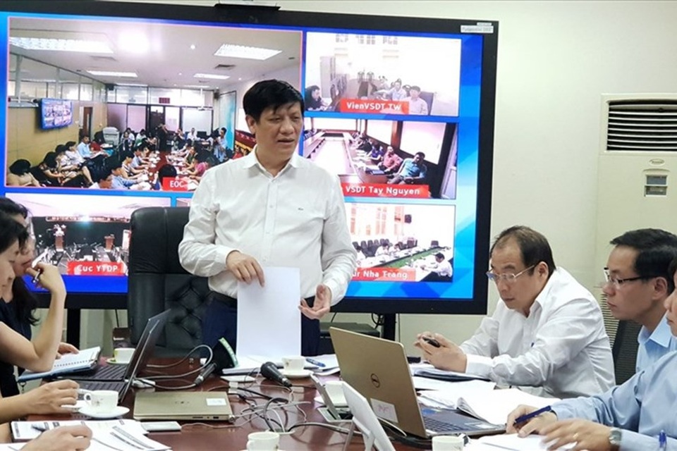 Bộ Y tế yêu cầu áp dụng giám sát thân nhiệt ở sân bay, phòng tránh Ebola xâm nhập Việt Nam - 1 Bộ Y tế yêu cầu áp dụng giám sát thân nhiệt ở sân bay, phòng tránh Ebola xâm nhập Việt Nam - 1