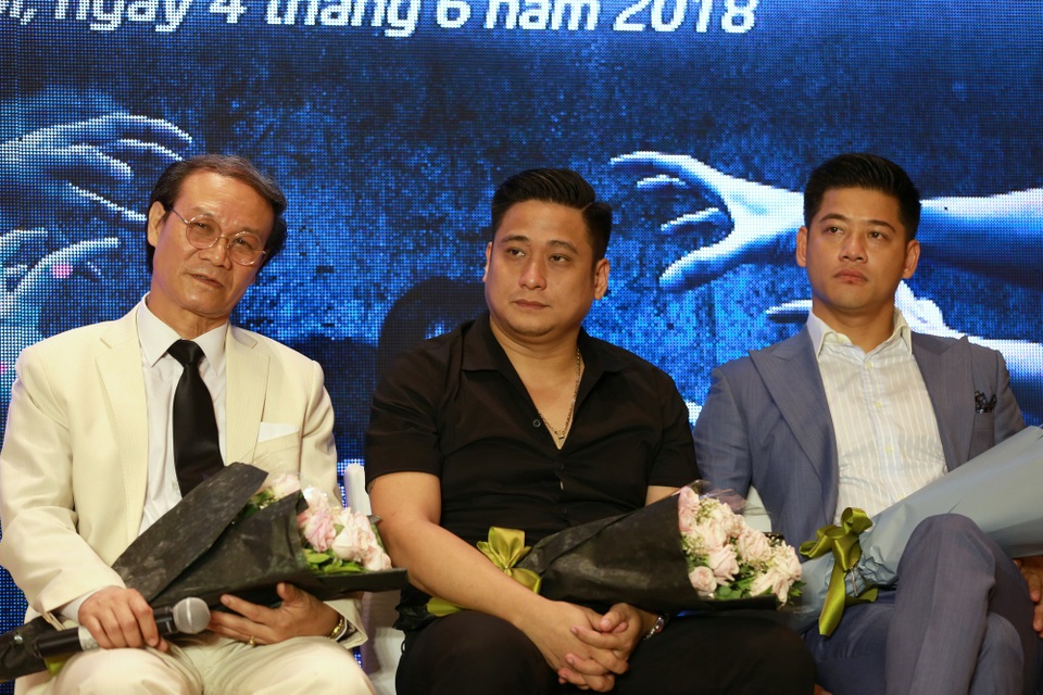Diễn viên Minh Tiệp: “Nhiều khi tôi cảm thấy mình đàn bà hơn cả vợ” - 1 Diễn viên Minh Tiệp trong buổi ra mắt phim Quỳnh búp bê.