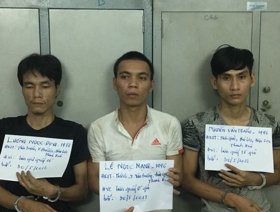 Làm bằng giả còn dám tuyên bố nếu bị phát hiện sẽ trả lại tiền - 1 3 nghi can bị bắt giữ