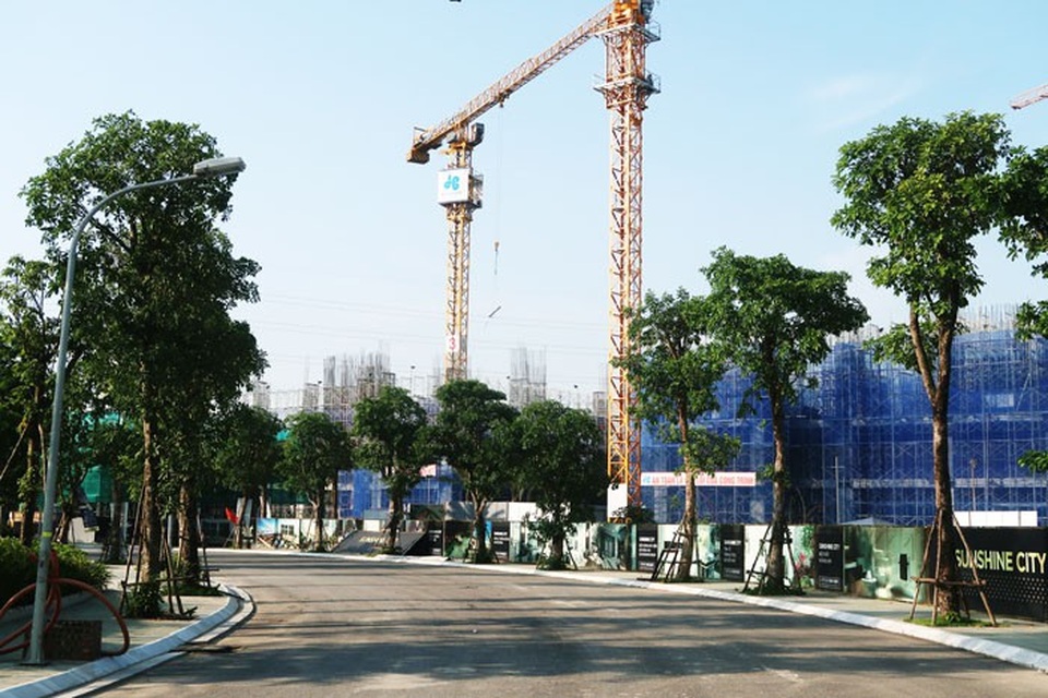 Dự án hot nhất thị trường bất động sản Tây Hồ Tây hiện tại ra sao? - 1 
Dự án đẳng cấp bậc nhất khu vực Tây Hồ Tây - Sunshine City chinh phục thị trường bằng tiến độ thi công thần tốc.