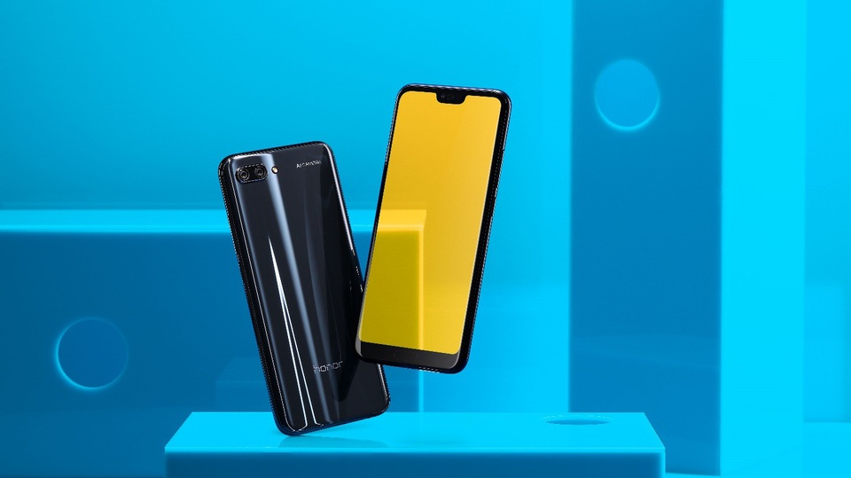 7 điểm nhấn sáng giá trên Honor 10 giá dưới 10 triệu đồng - 2 Màn hình Fullview rất ổn trong tầm giá 10 triệu đồng của Honor 10