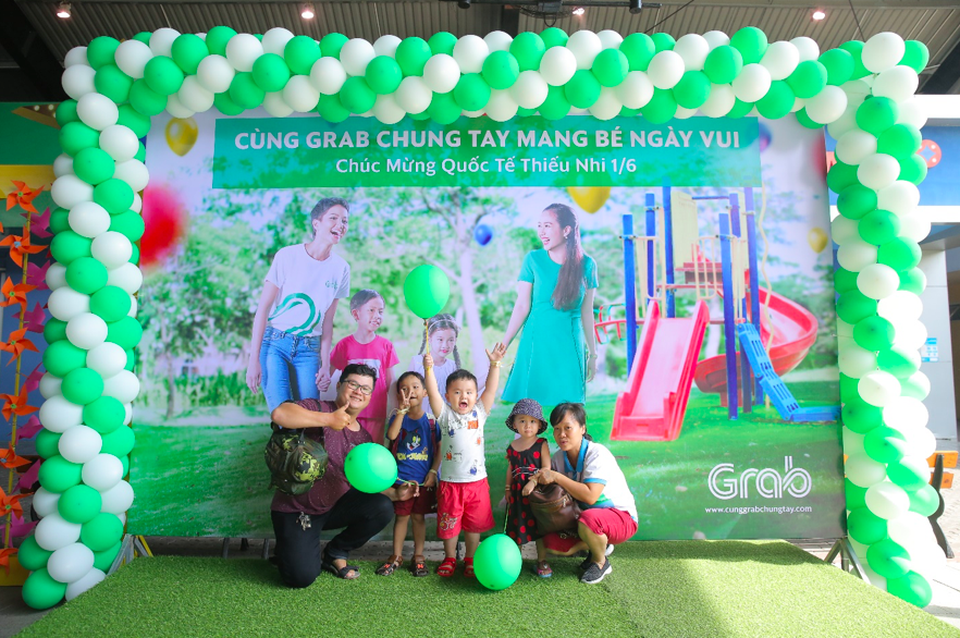 Nụ cười hồn nhiên thay lời cảm ơn nhân ngày 1/6 - 3