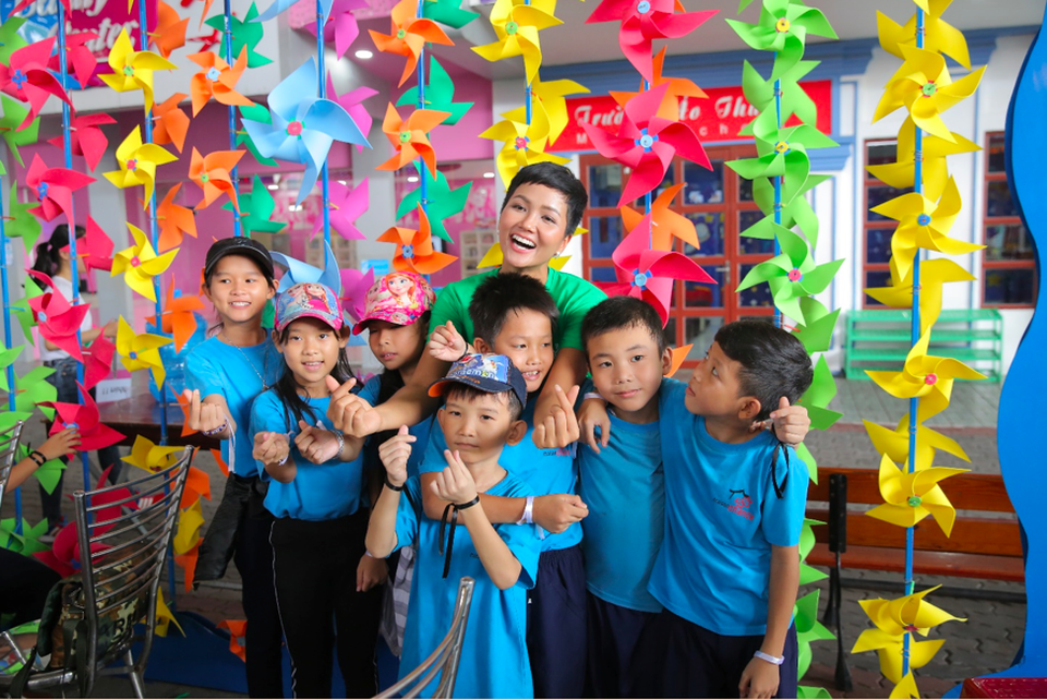 Ngày Quốc Tế Thiếu Nhi năm nay đã trôi qua với nhiều những ký ức tươi sáng, sẽ là niềm vui tồn tại lâu dài với mỗi người chúng ta