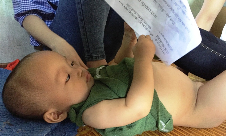 Cháu Huyền giờ bụng chướng, gan lách to là những dấu hiệu đi xuống, nguy cơ ra đi chỉ tính trong thời gian ngắn...