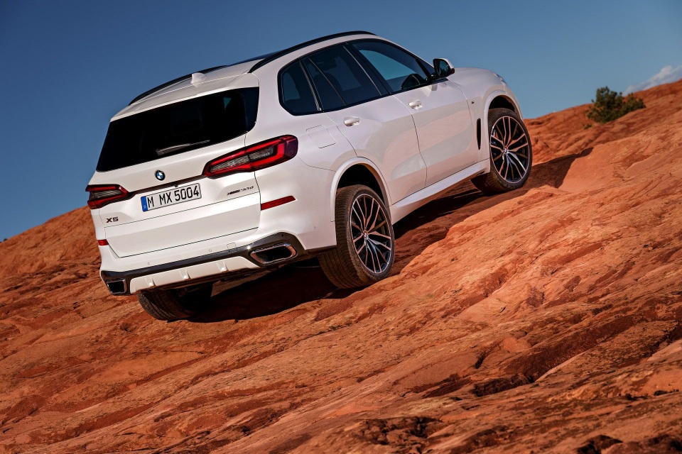 BMW X5 thế hệ mới - Sự thay đổi dè dặt - 4 BMW X5 thế hệ mới - Sự thay đổi dè dặt - 4