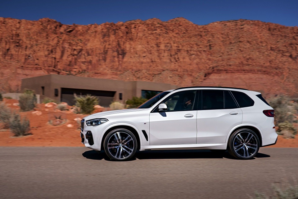 BMW X5 thế hệ mới - Sự thay đổi dè dặt - 10 BMW X5 thế hệ mới - Sự thay đổi dè dặt - 10