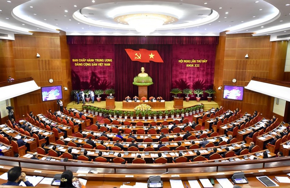 Khuyến khích áp dụng công nghệ thông tin vào việc tổ chức học tập, quán triệt Nghị quyết - 1
Hội nghị Trung ương 7 Khóa XII của Đảng đã ban hành nhiều Nghị quyết quan trọng (Ảnh: HH)