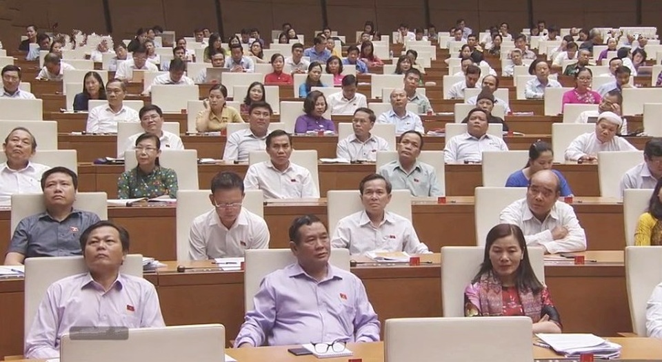 Phó thủ tướng Vũ Đức Đam: “200.000 cử nhân thất nghiệp là bình thường” - 2 Phó thủ tướng Vũ Đức Đam: “200.000 cử nhân thất nghiệp là bình thường” - 2