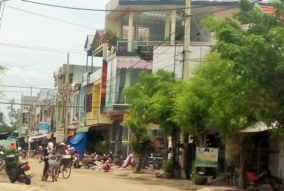 Cán bộ địa chính lập hồ sơ khống để nhận tiền bồi thường đất đai - 1 Một góc khu dân cư Nam chợ Phù Mỹ (huyện Phù Mỹ, Bình Định).