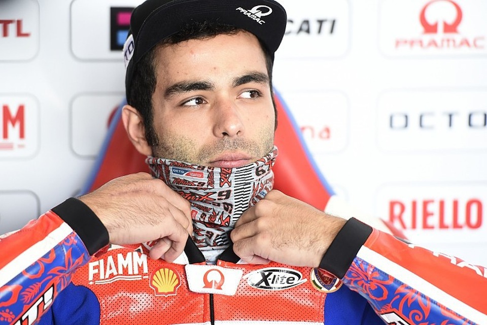 Chấn động: Pedrosa bất ngờ rời Repsol Honda Team, Lorenzo lập tức thế chỗ - 6
Danilo Petrucci sẽ thế chỗ Lorenzo tại Ducati từ mùa giải MotoGP 2019
