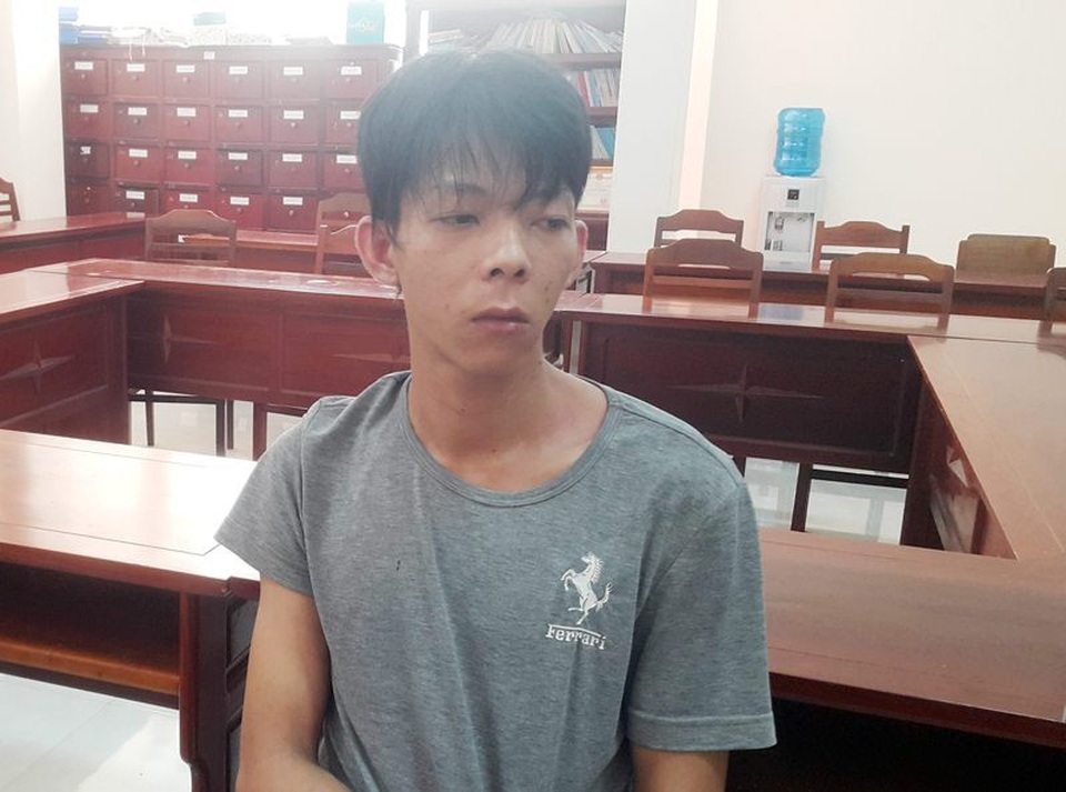 Nghi phạm giết mẹ ruột, phóng hỏa đốt nhà để phi tang - 1 Nghi phạm Lâm Văn Bảnh Em (ảnh C.A)