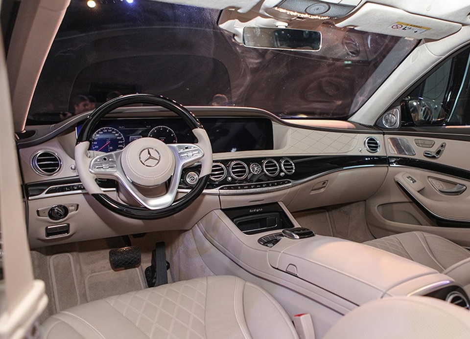 Mercedes-Benz ra mắt S-Class phiên bản nâng cấp, giá từ 4,2 tỉ đồng - 5 Mercedes-Benz ra mắt S-Class phiên bản nâng cấp, giá từ 4,2 tỉ đồng - 5