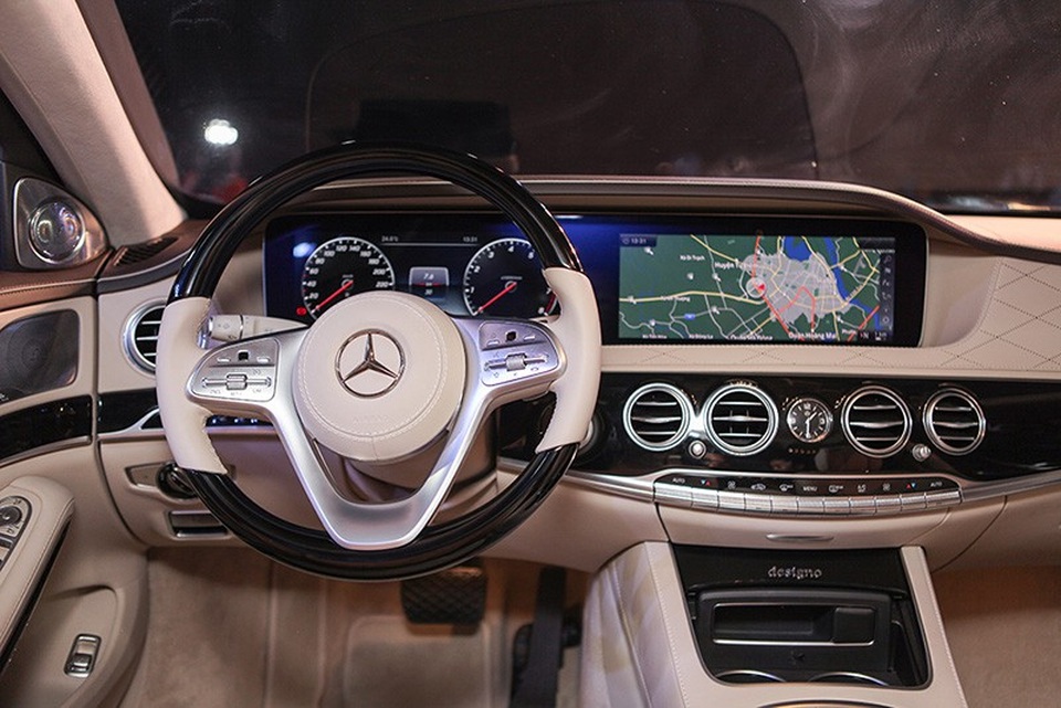 Mercedes-Benz ra mắt S-Class phiên bản nâng cấp, giá từ 4,2 tỉ đồng - 4 Mercedes-Benz ra mắt S-Class phiên bản nâng cấp, giá từ 4,2 tỉ đồng - 4