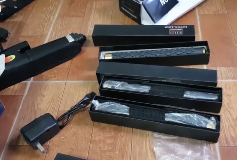 Ngang nhiên rao bán “hàng cấm” trên Facebook - 1