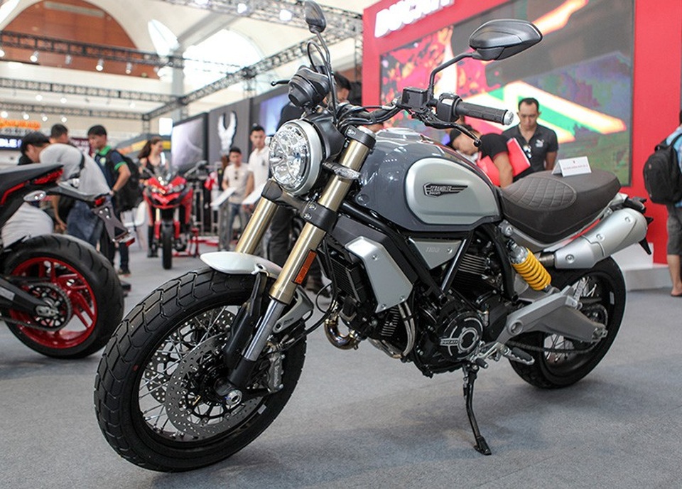 Ducati Scrambler có thực sự cần động cơ 1100cc? - 1
Động cơ 1100cc của Scrambler khá thừa thãi cho một mẫu xe có thiết kế cổ điển, chưa kể giá bán cao.