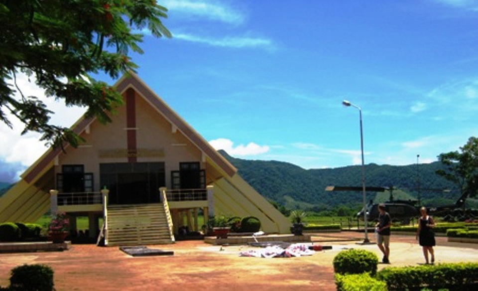 Di tích Sân bay Tà Cơn là điểm tham quan du lịch hấp dẫn đối với du khách khi đến Quảng Trị