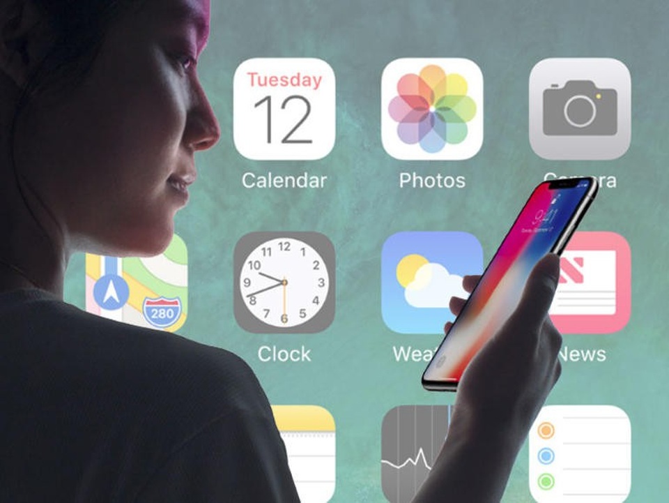 Rộ tin Apple tiếp tục giảm mạnh đơn đặt linh kiện của iPhone - 2 Apple cần tránh sự lệ thuộc vào các dòng sản phẩm iPhone và tìm hướng đi mới.