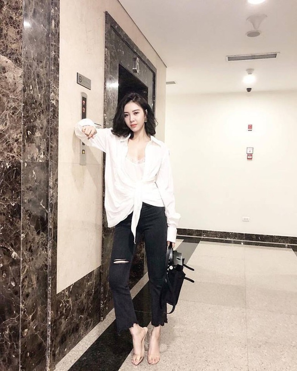 Hot girl "Nóng cùng World Cup" thay đổi ngoạn mục sau 4 năm - 9
Suốt thời gian dài, Ngọc Châm là gương mặt được yêu mến trên mạng xã hội.