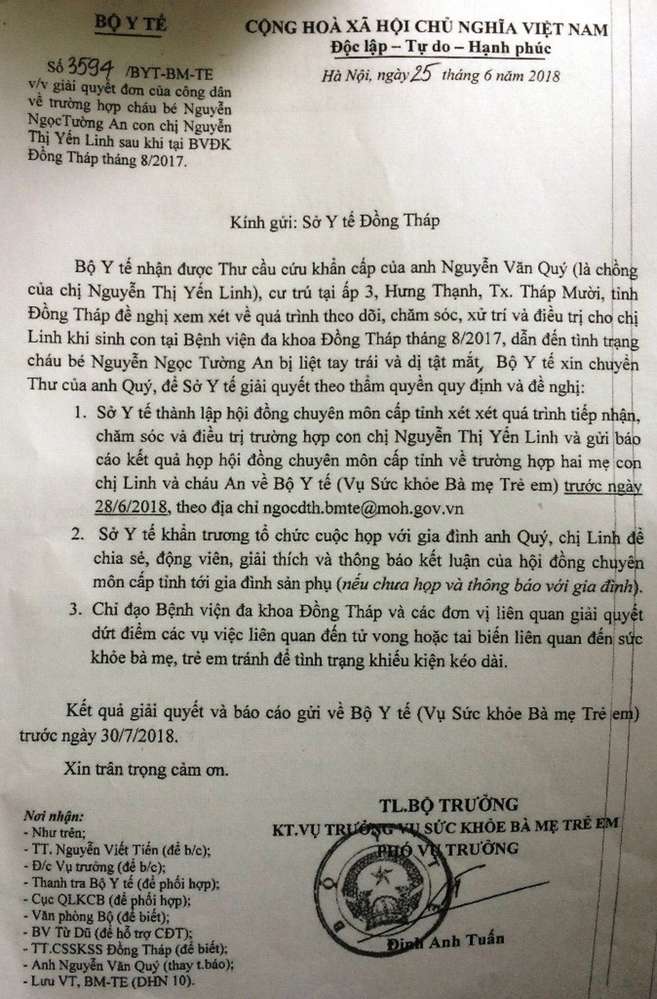 Vụ bé gái vừa chào đời bị liệt cánh tay: Bộ Y tế chỉ đạo Sở Y tế Đồng Tháp báo cáo! - 1 Liên quan vụ việc này, BỘ Y tế yêu cầu Sở y tế Đồng Tháp gửi báo cáo giải quyết vụ việc trước ngày 30/7