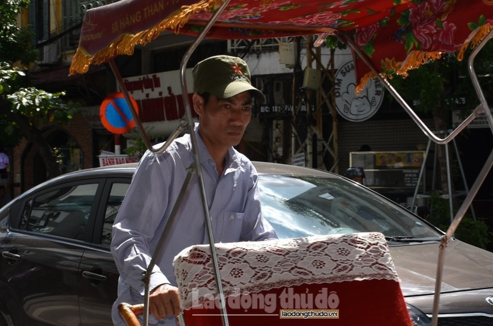 Mưu sinh giữa nắng hè đổ lửa - 4 Mưu sinh giữa nắng hè đổ lửa - 4