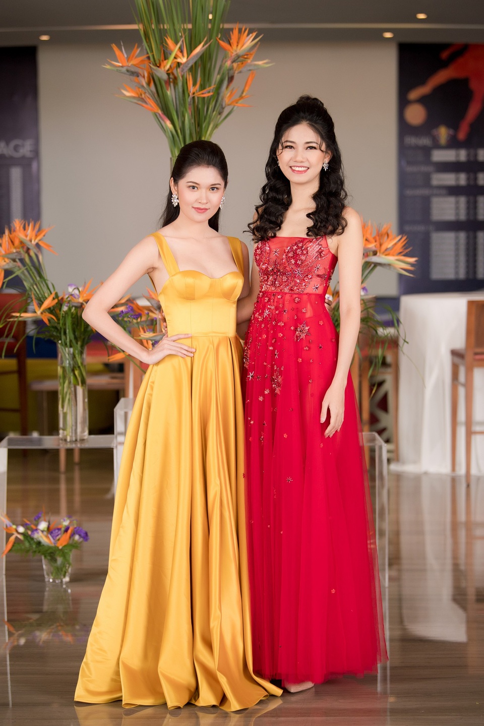 Á hậu Thùy Dung và Á hậu Thanh Tú. Á hậu Thanh Tú cho biết, cô sẽ đảm nhận vai trò MC thảm đỏ đêm Chung khảo phía Bắc cùng MC Thái Dũng.