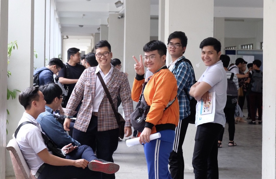 Đà Nẵng có 7 bài thi THPT quốc gia đạt điểm 10 - 1 Có 7 bài thi của các thí sinh dự thi THPT quốc gia 2018 tại Đà Nẵng đạt điểm 10