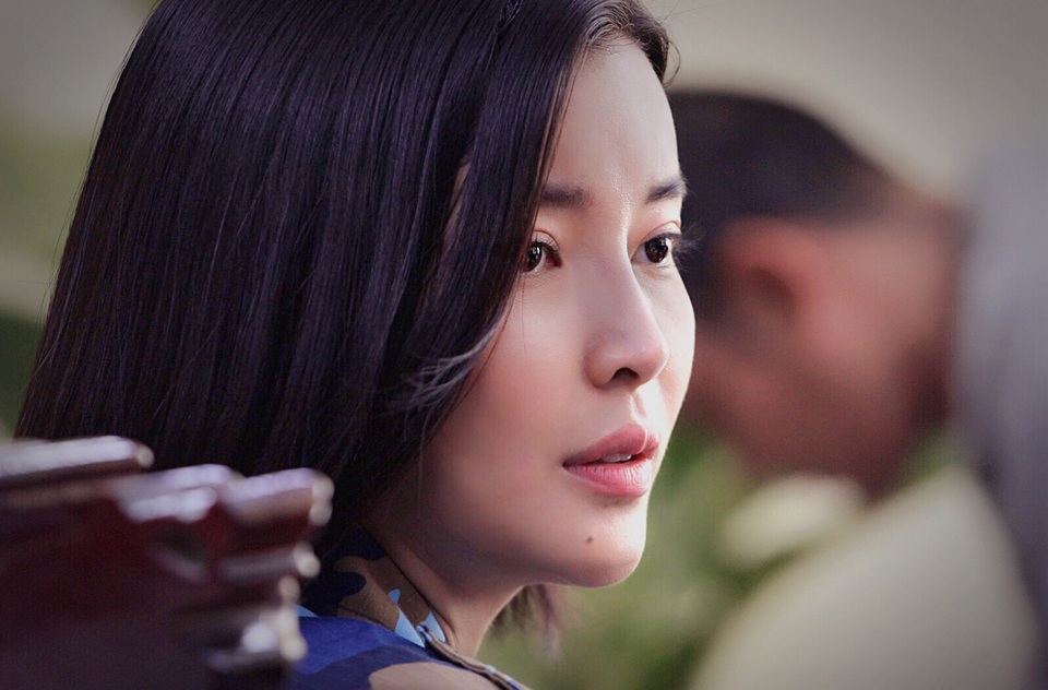 Bị so sánh với Nhã Phương khi đóng Hậu duệ mặt trời, Cao Thái Hà tổn thương - 3 Cao Thái Hà nhận nhiều thương tổn trước những cuộc khẩu chiến của cư dân mạng.