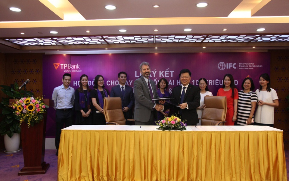 IFC thu xếp khoản vay dài hạn 100 triệu USD cho TPBank - 1 IFC thu xếp khoản vay dài hạn 100 triệu USD cho TPBank - 1