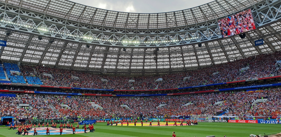 Theo chân Travel Blogger “săn”  khoảnh khắc World Cup tuyệt vời - 4